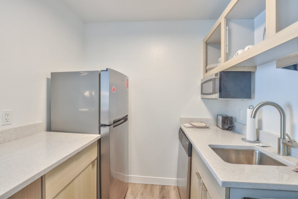 Alluxsuites Kitchen