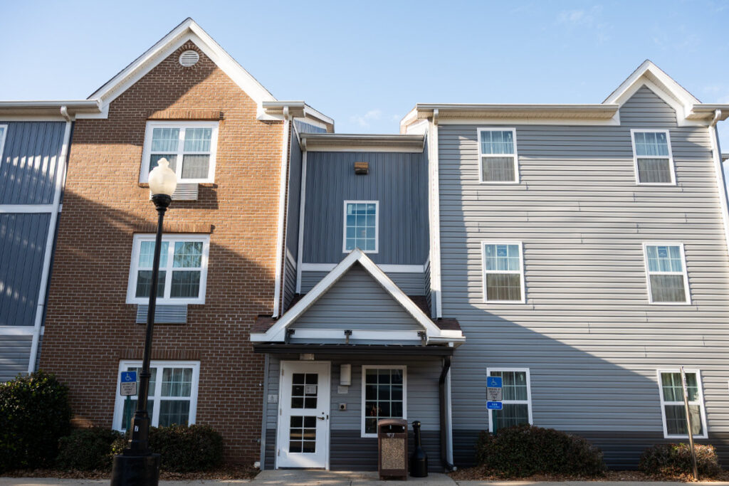 Alluxsuites Tally FL